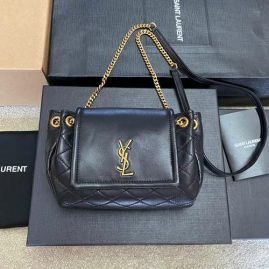 Picture of YSL Lady Handbags _SKUfw141327317fw